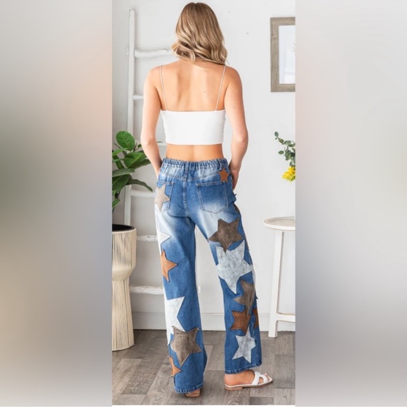 Oli & Hali Denim Jeans with Star Accents - Picture 3 of 4